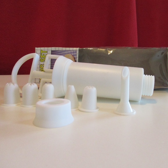 7 piece Icing Set - Picture 2 of 9